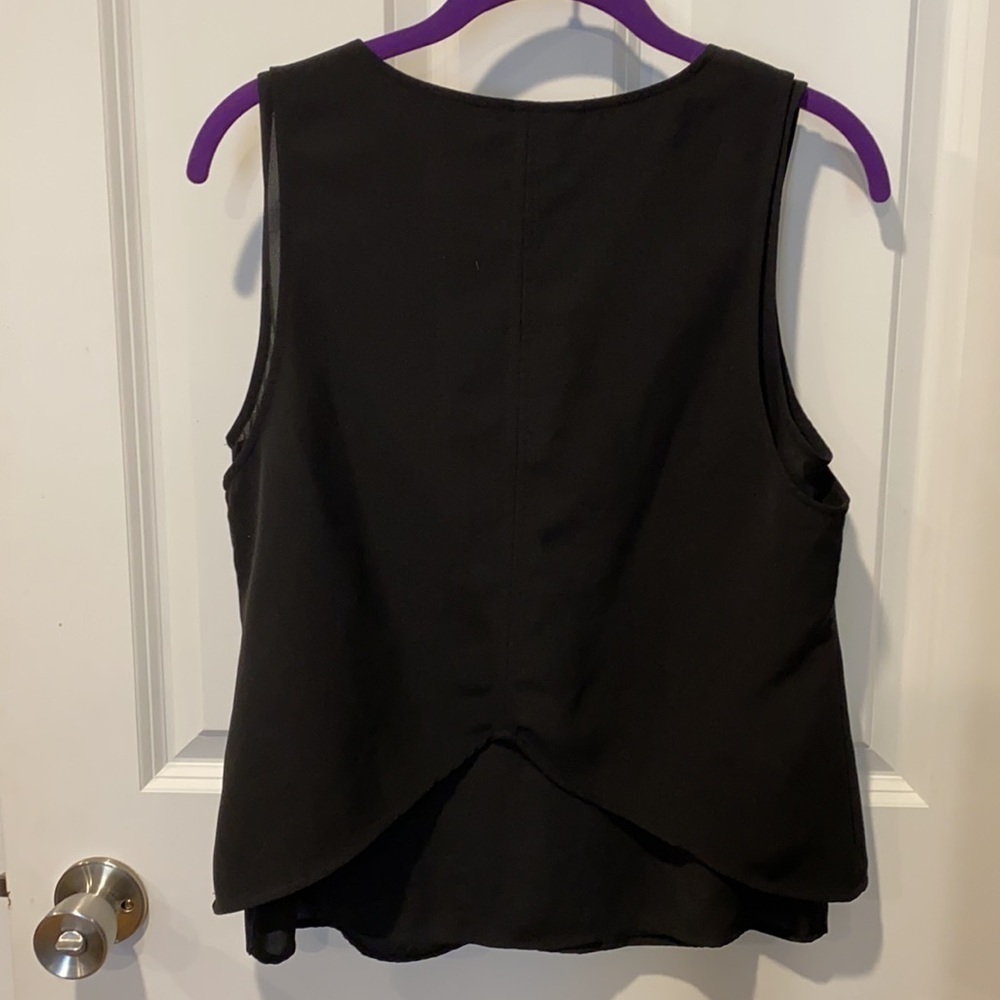 WHBM V Neck Double Layer Shell Top - Picture 6 of 11